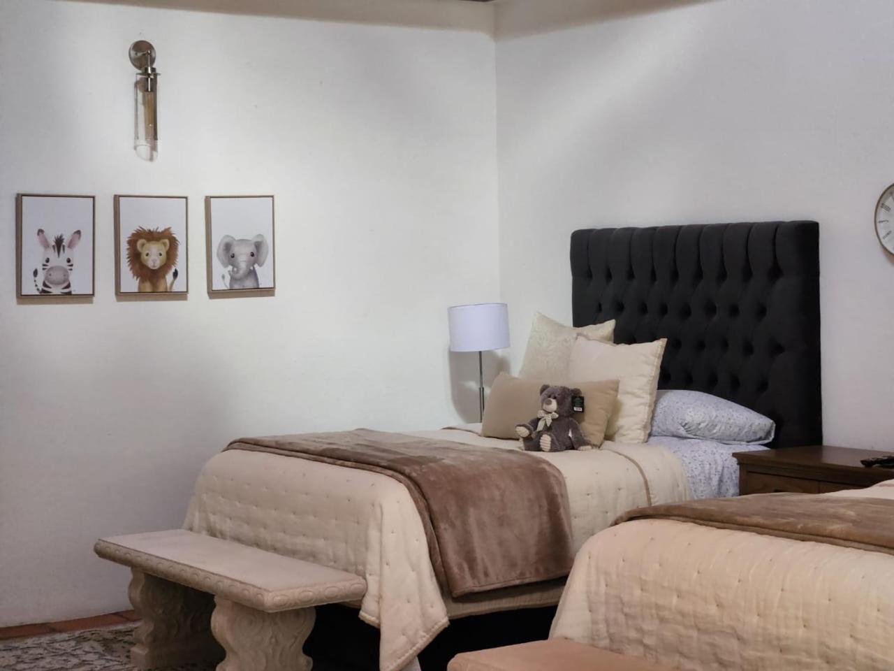 Tres Fuentes Dickinson Hotel Boutique ซานมิเกล เด อาเญนเด ภายนอก รูปภาพ